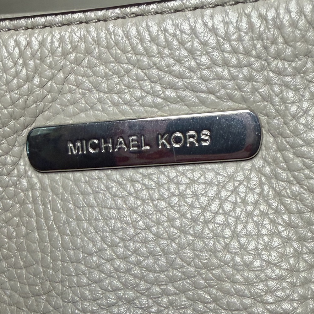 Michael Kors Light Gray Pebbled Leather Chain-Accent Tote - Picture 2 of 15